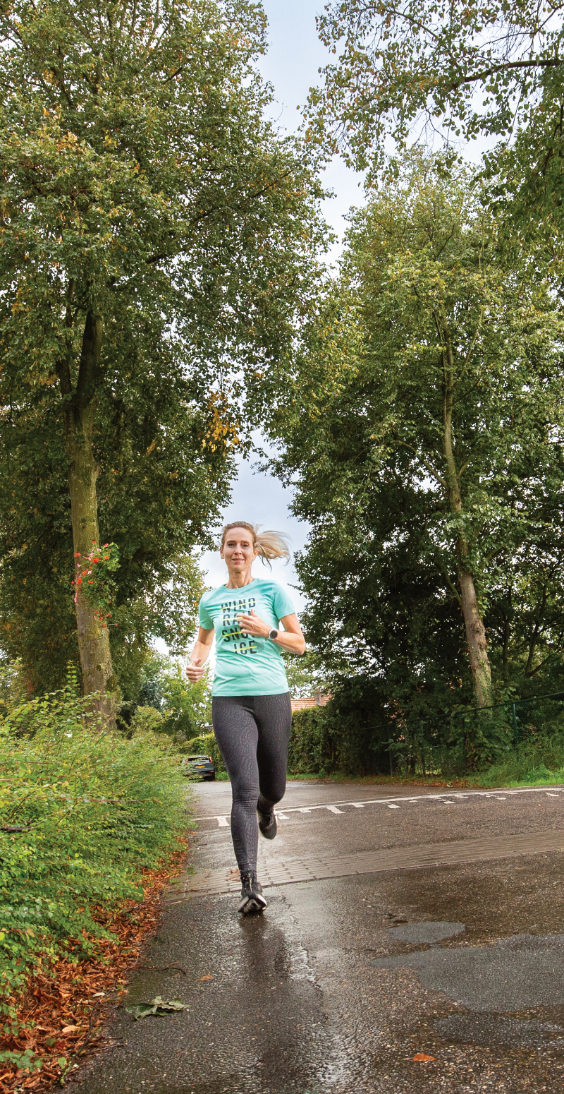 Linda van Veldhoven - Running